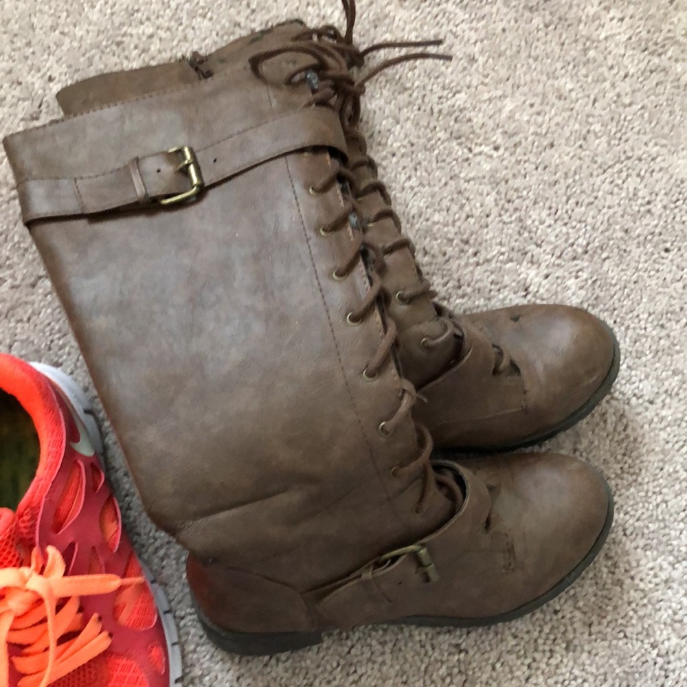Shoe Bundle - Picture 2 of 8
